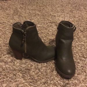 Olive Green Women’s Booties